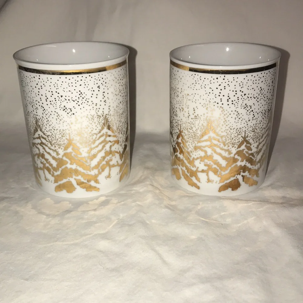 2 Dansk Porcelain Golden Pine Holiday Mugs with Metallic Gold EvergreenTrees