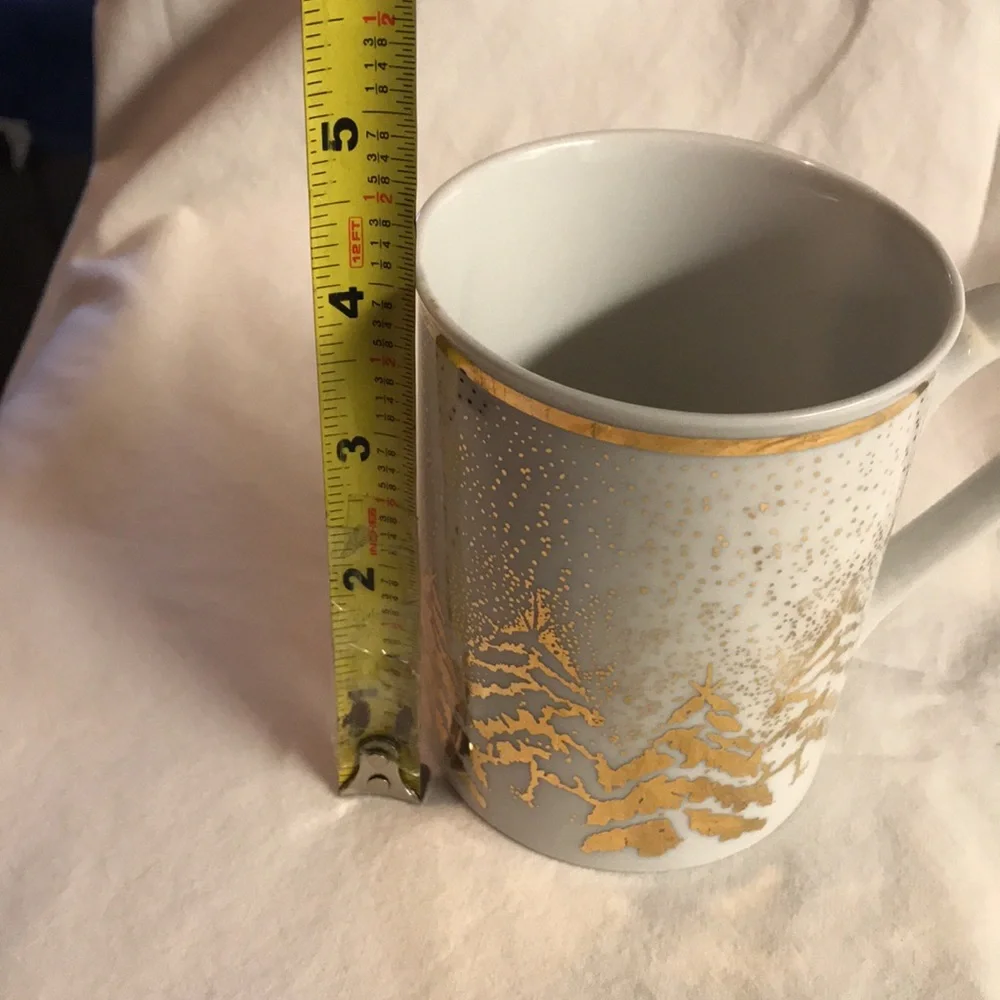 2 Dansk Porcelain Golden Pine Holiday Mugs with Metallic Gold EvergreenTrees