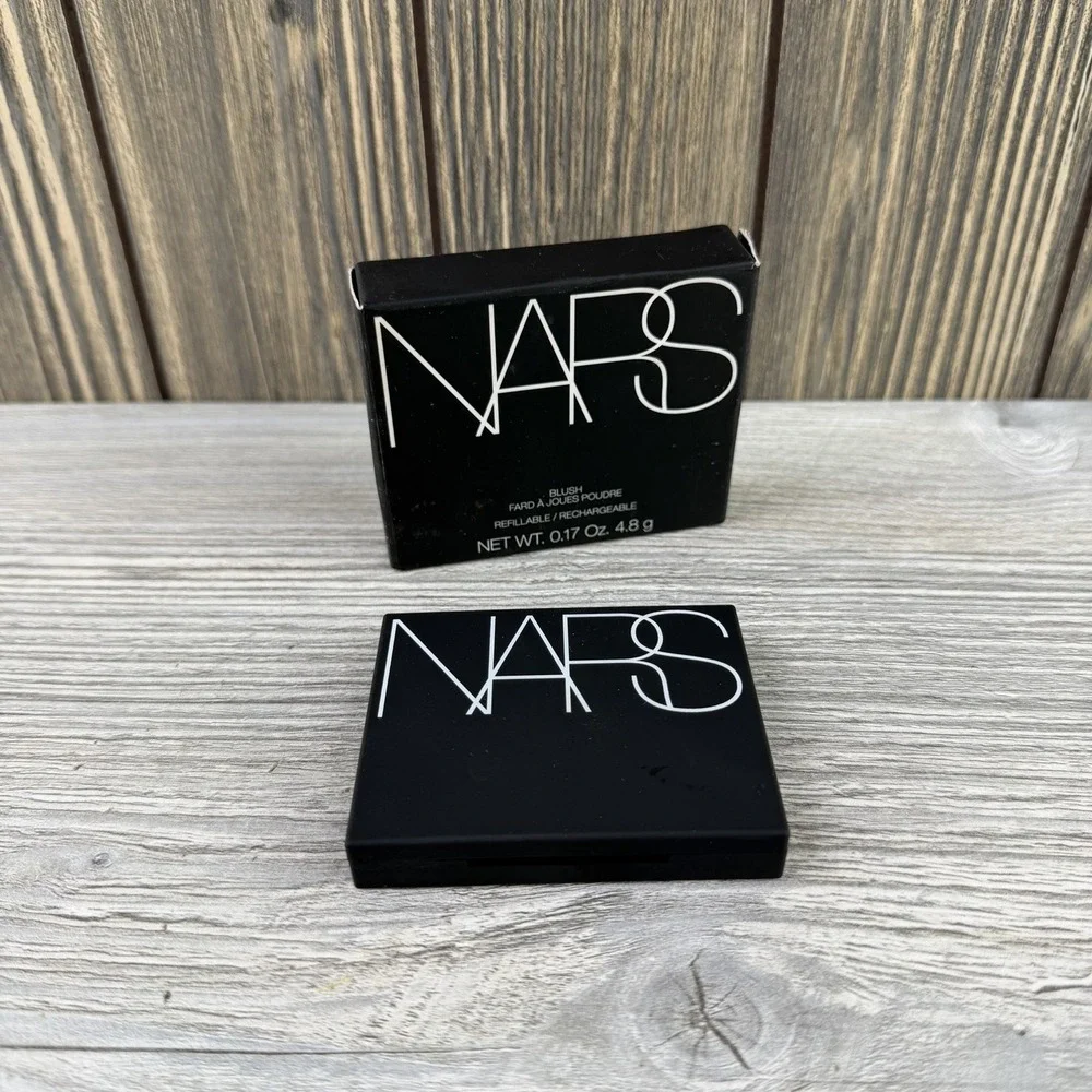 NARS blush infatuated