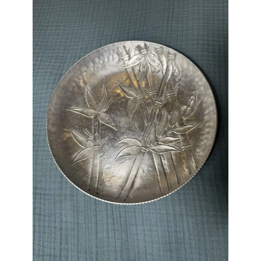 Vintage Everlast hammered aluminum Bali Bamboo Bowl,‎ 1950s