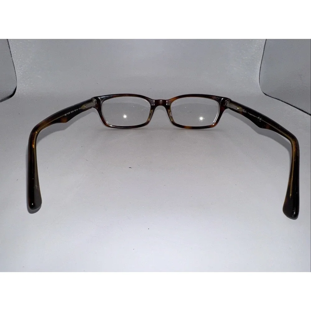 Ray-Ban scuffed 19 mm