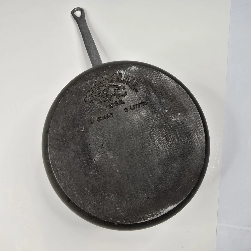 Vintage GHC MAGNALITE POT/PAN 3 Quart, 3 Liters Long Handle, Aluminum, USA Black