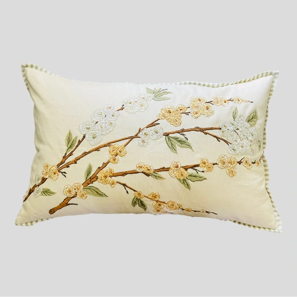 POTTERY BARN LINEN COTTON EMBROIDERED THROW PILLOW 16x26