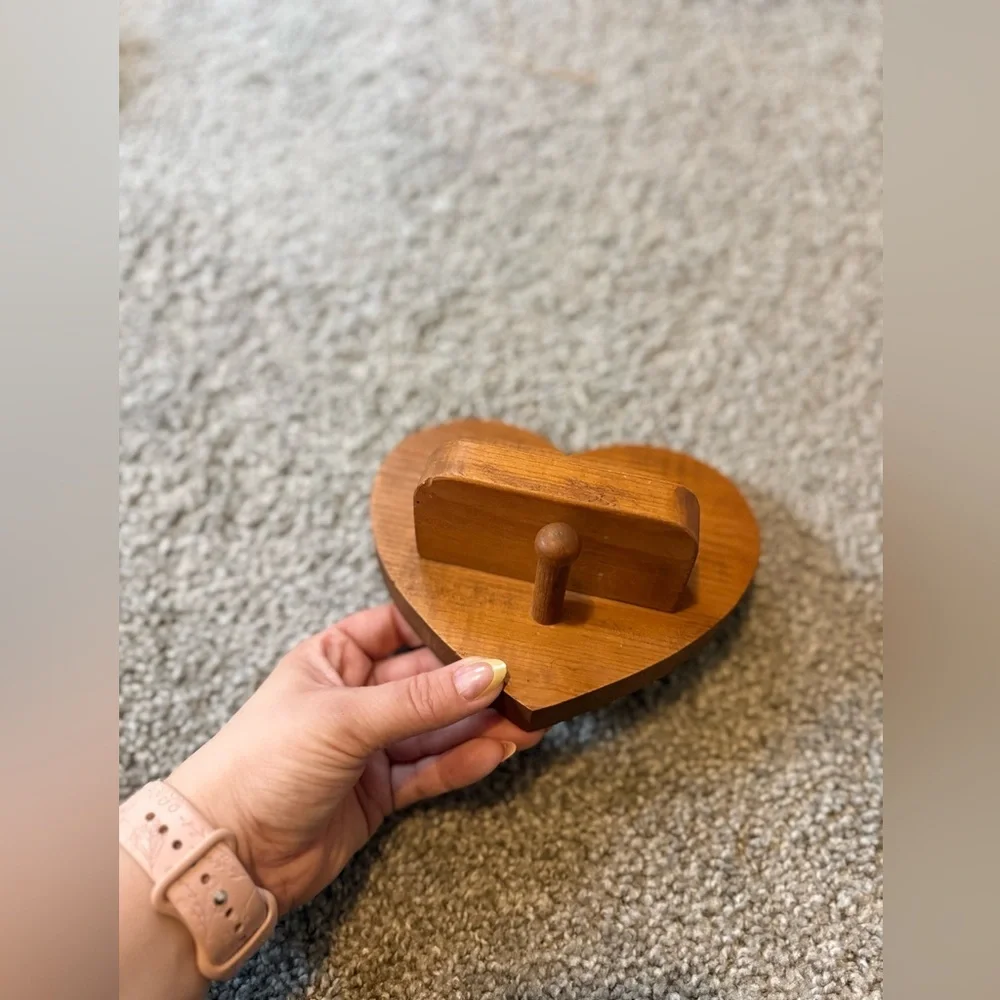 Handmade Vintage Wooden Heart Hanging Shelf with Peg and Hanger EUC