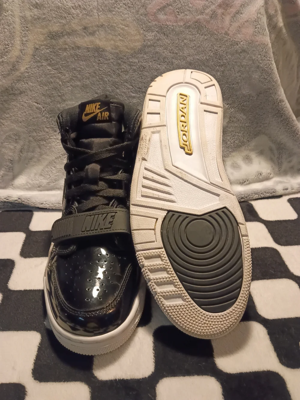 Jordan up sale
