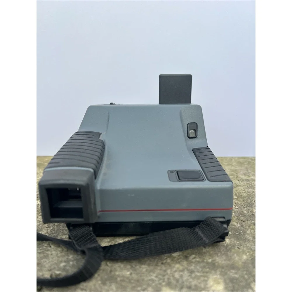 Polaroid impulse camera