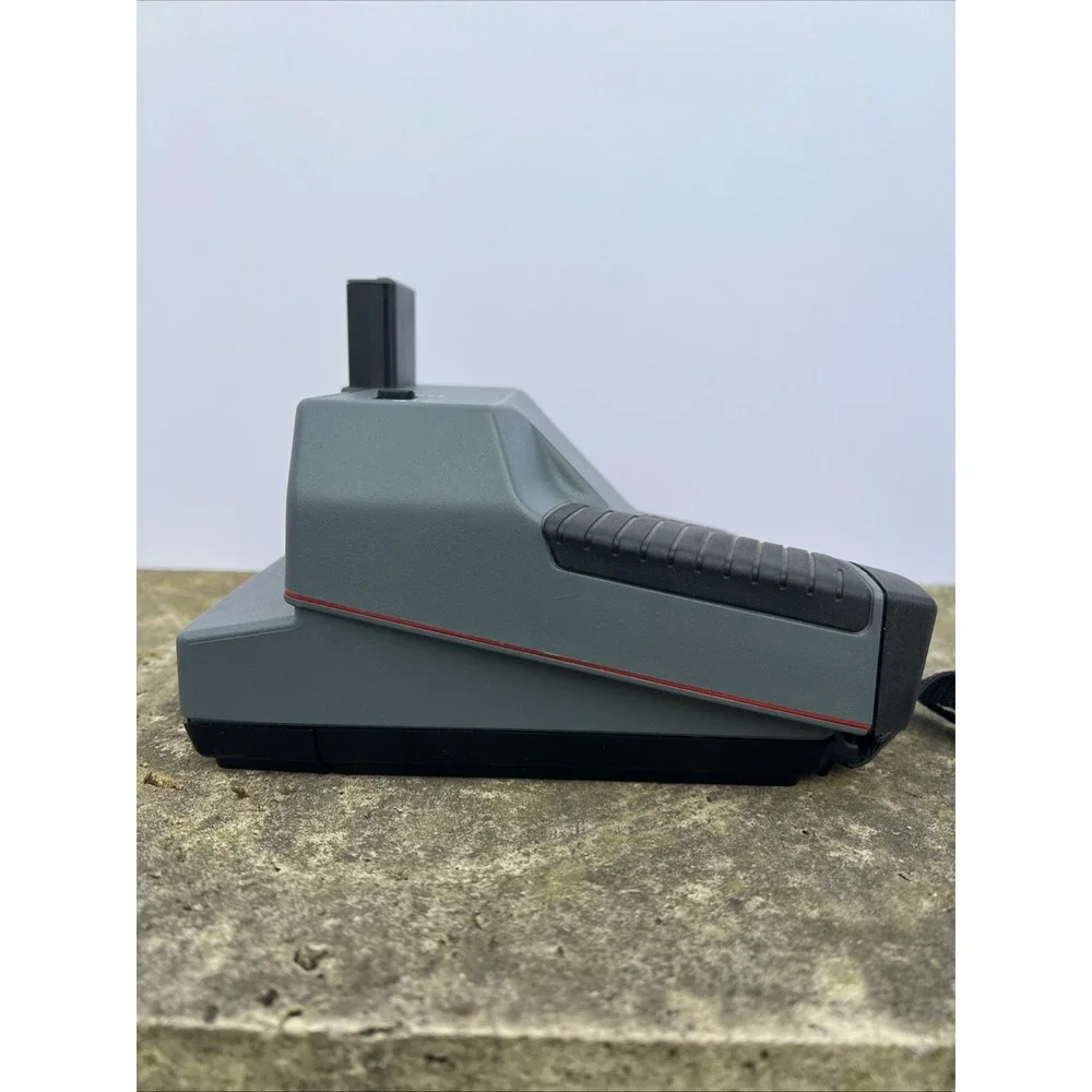 Polaroid impulse camera