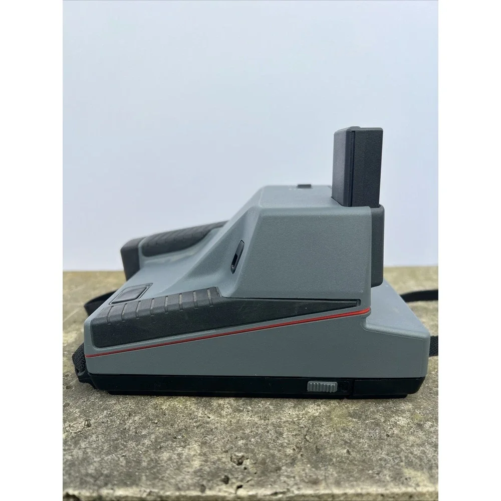 Polaroid impulse camera