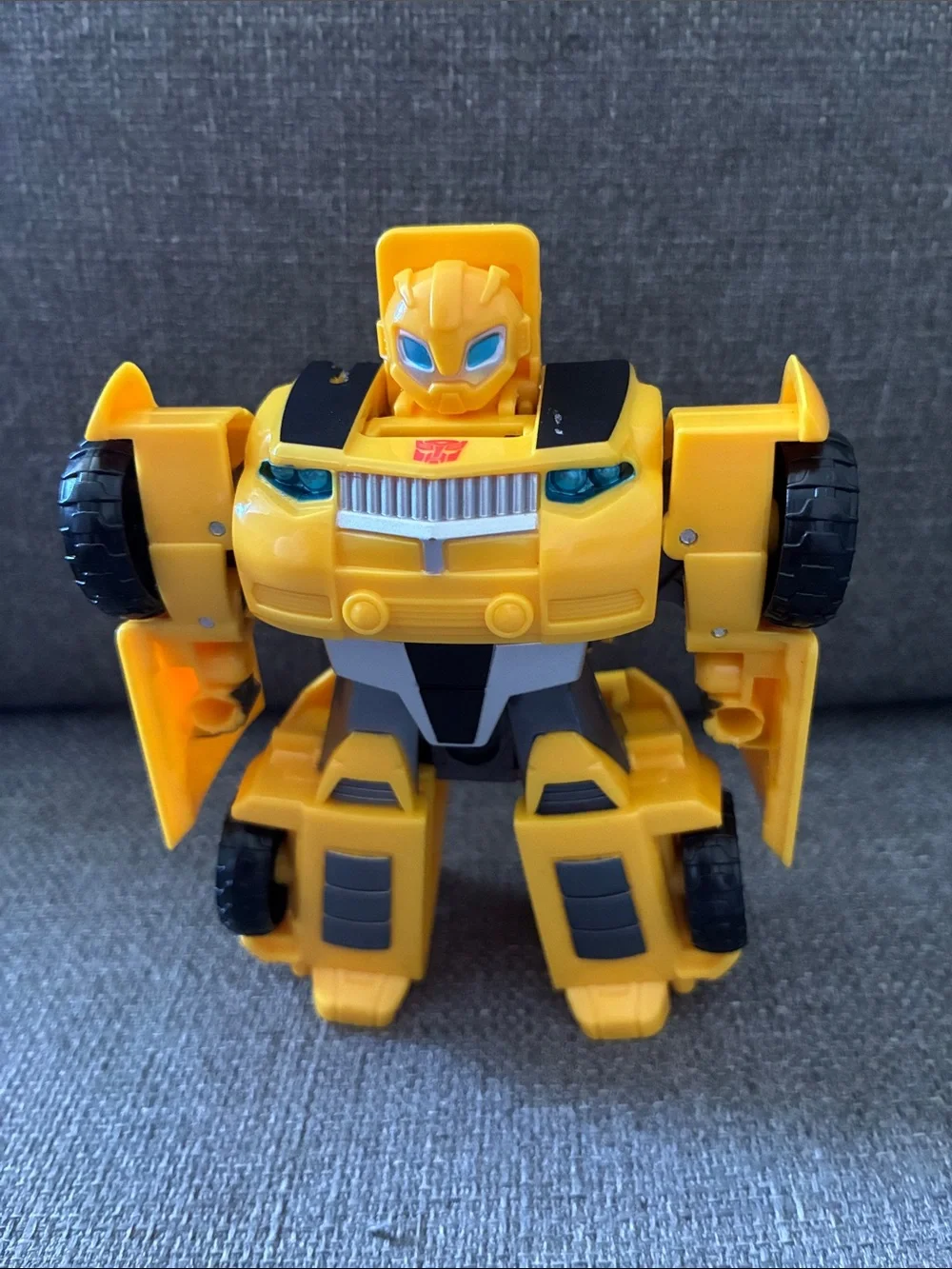 Hasbro transformers bumblebee