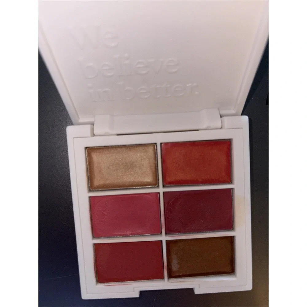 ILIA The Ethereal Baked Face Palette Bronzer Highlighter & Blush ‎ READ