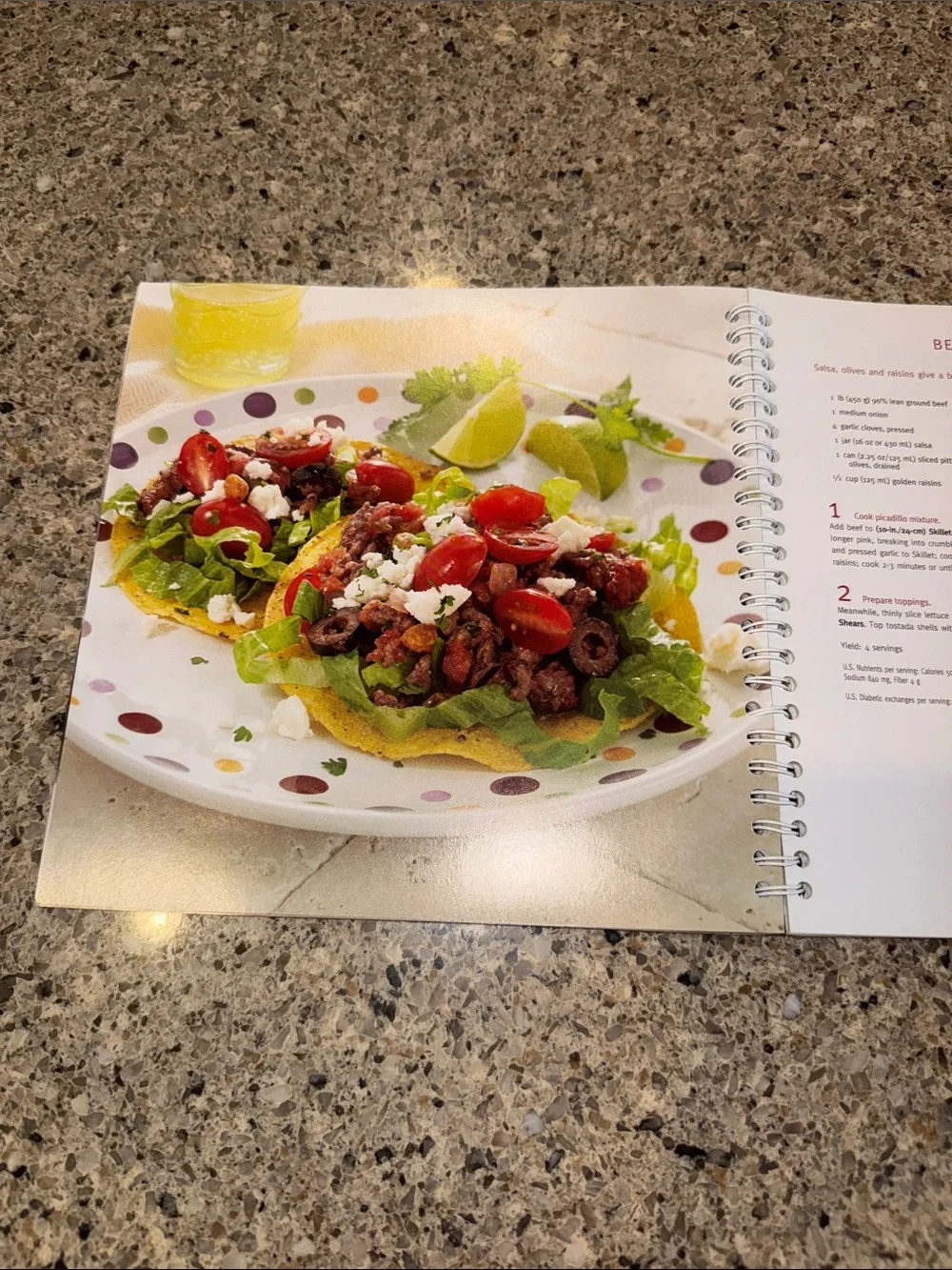 The Pampered Chef 29 Minutes to Dinner Volume 2 Cookbook - White & Green Cover