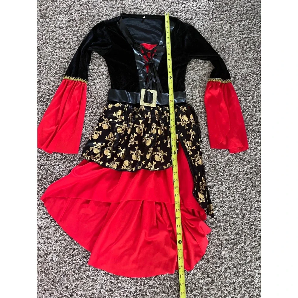 N/A pirate costume