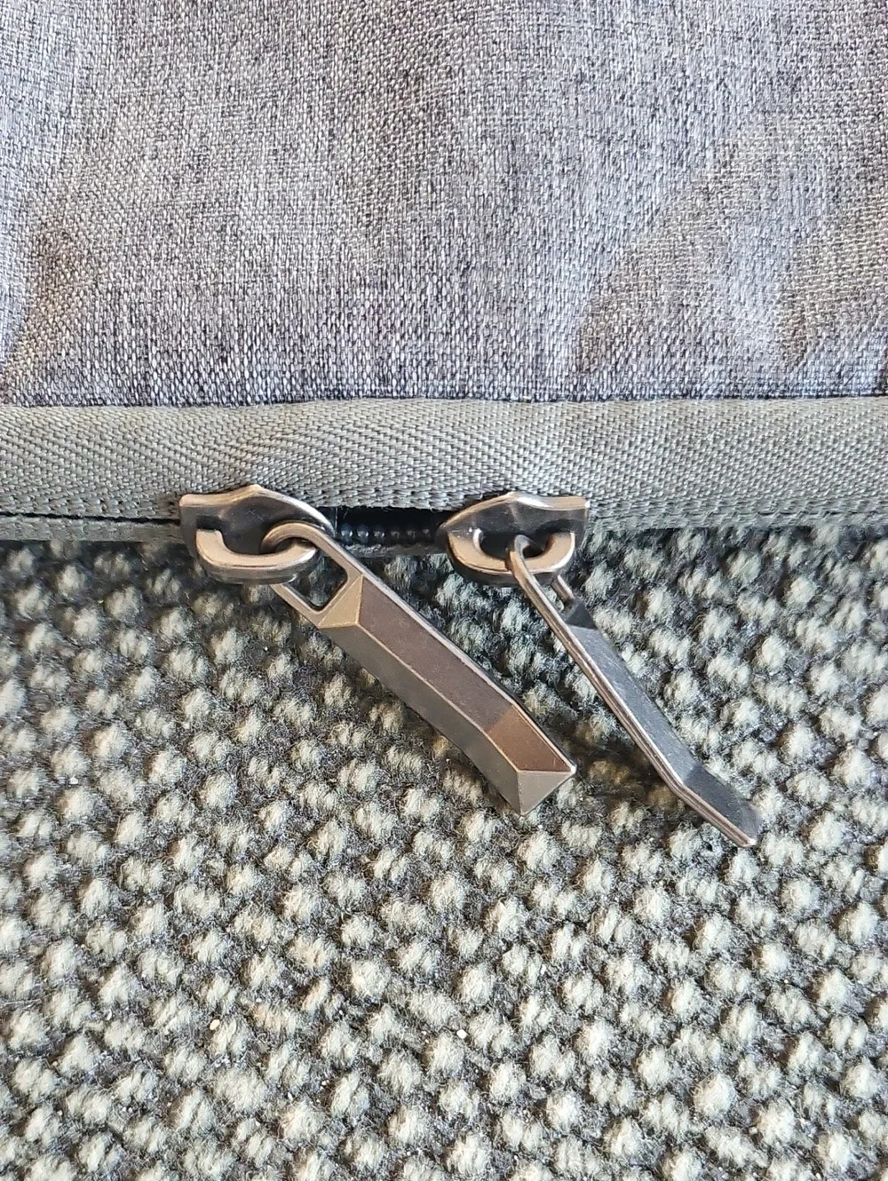 N/A slim gray