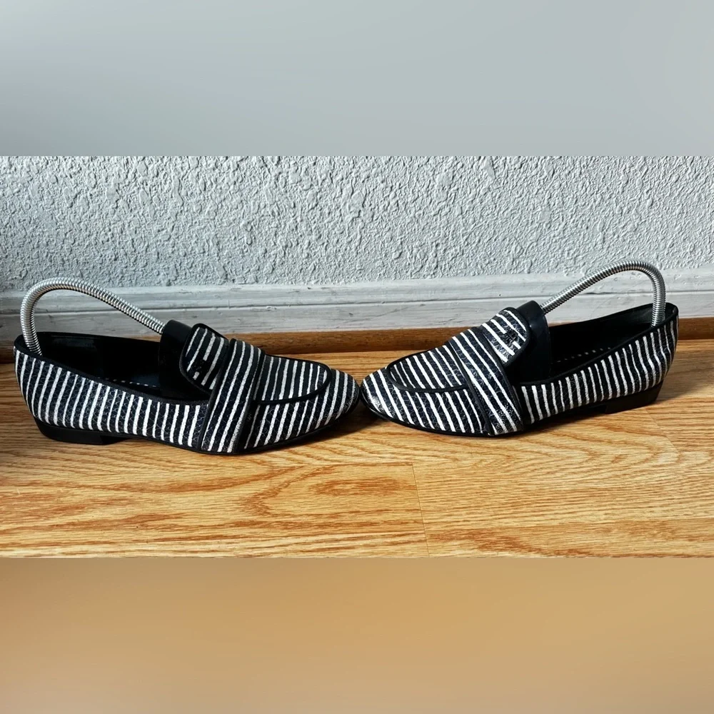 Tory Burch Blue/White Stripe Snakeskin Embossed Leather Smoking Slippers Size 9M