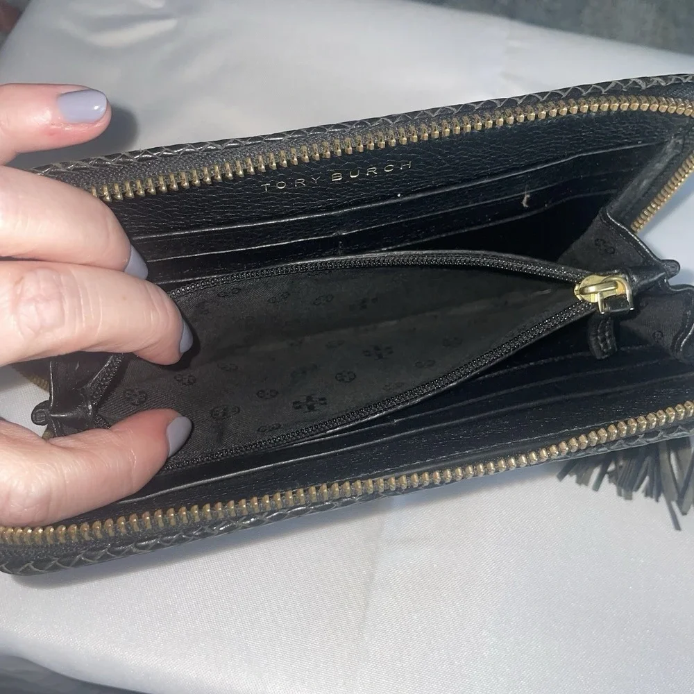 Tory Burch Taylor Zip Continental Wallet in Black Pebbled Leather With Tassel