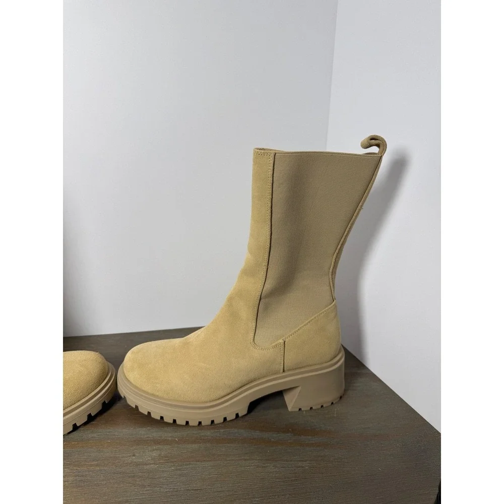 Steve Madden Hesitant Chelsea Lug Boots Sand Suede Platform Size 10‎ NWT