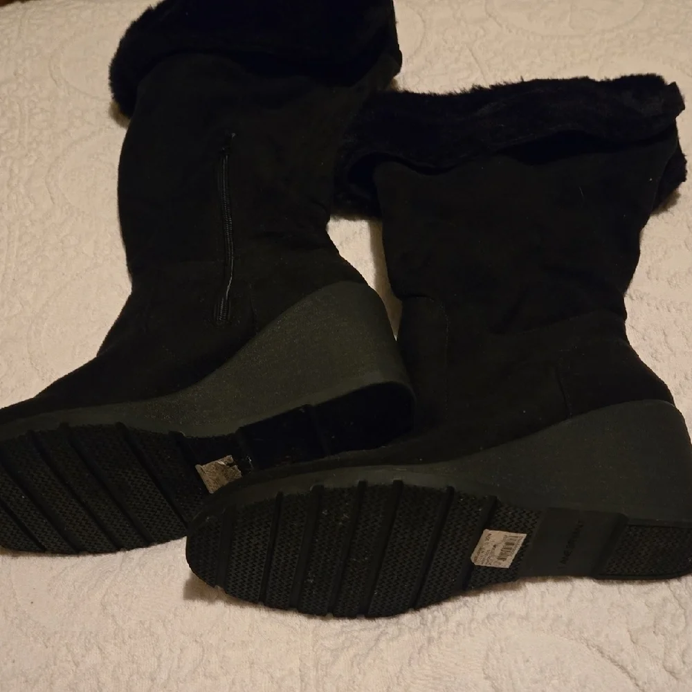 Lane Bryant Black Suedelike Winter Boots