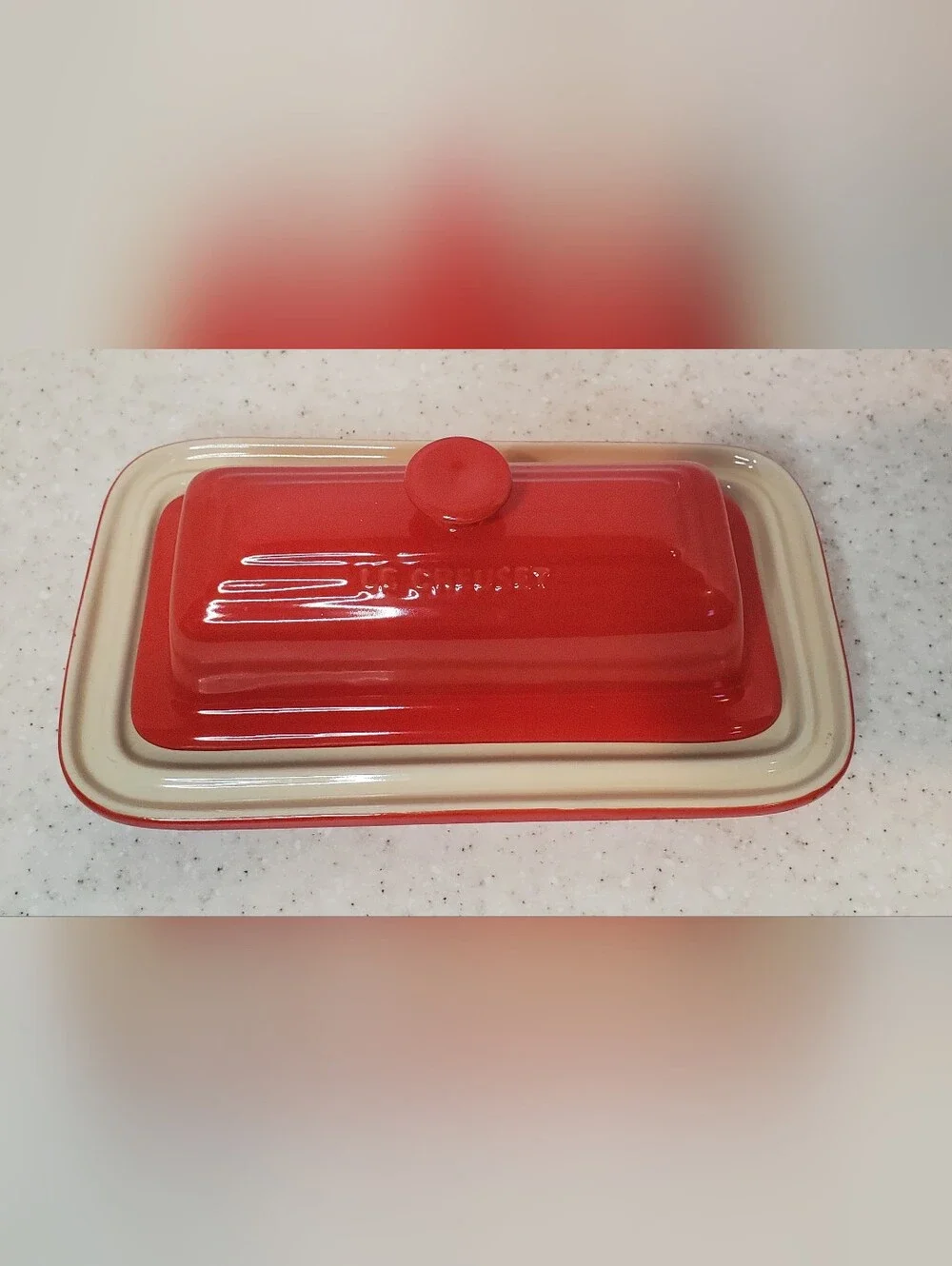 Le Creuset Cerise Red Stoneware Covered Butter Dish Heritage 7.5