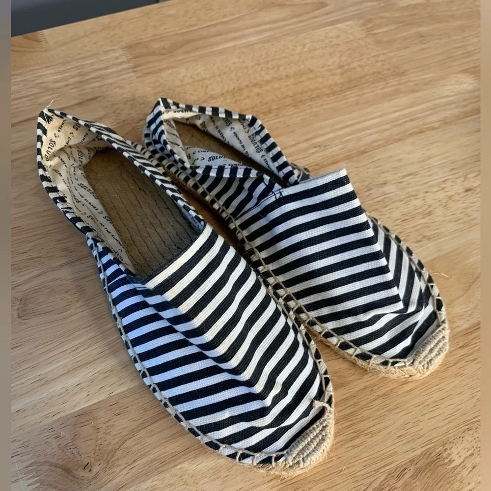 Soludos white and black striped espadrilles size 40 9.5