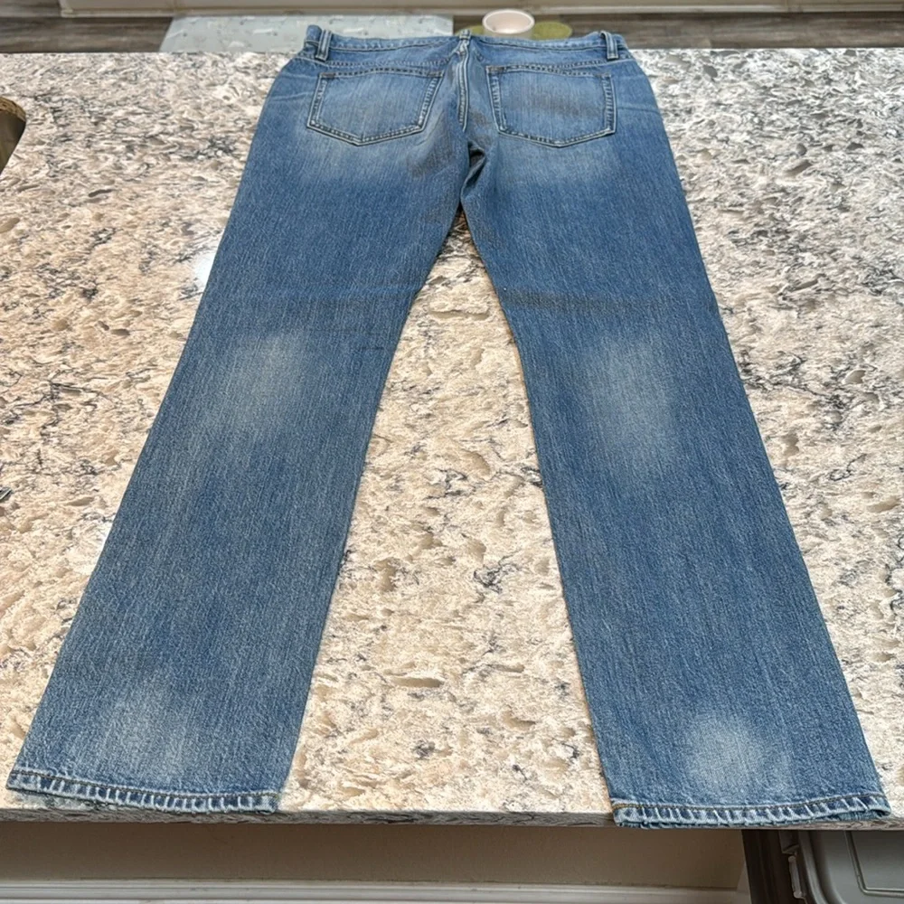J. Crew look feature code