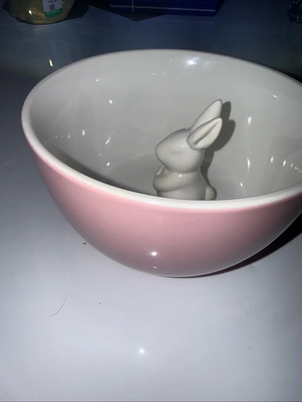 Kcare Pink & White Stoneware Bowl w Bunny in the Center See Pics For Measurement