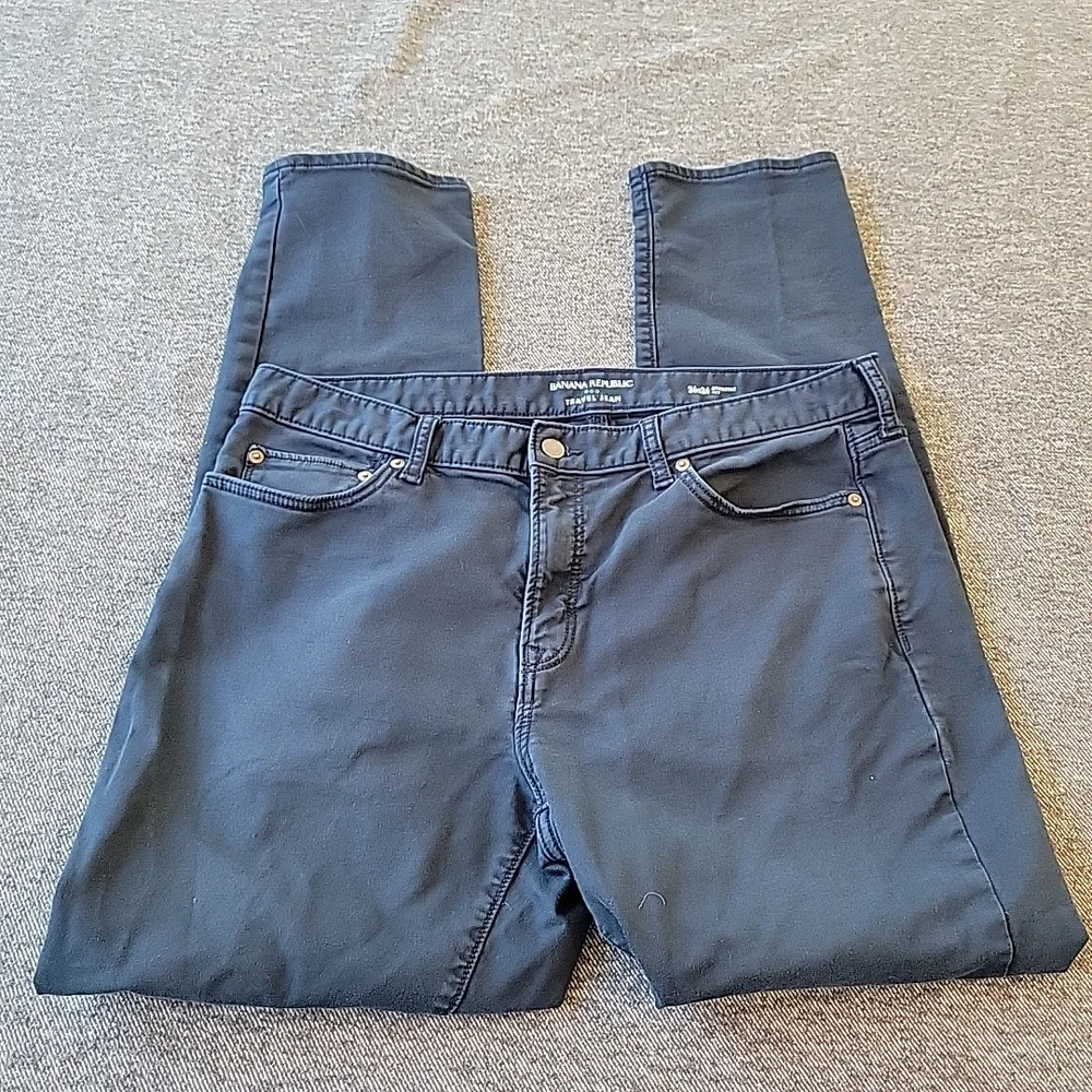 Banana Republic Travel Jeans Men's‎ 36x34 (36x32) Navy Blue Athletic Tapered Fit