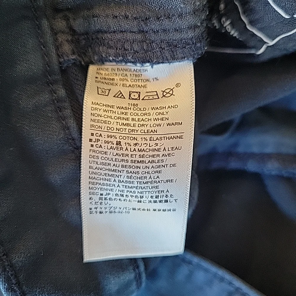 Banana Republic relaxed fit