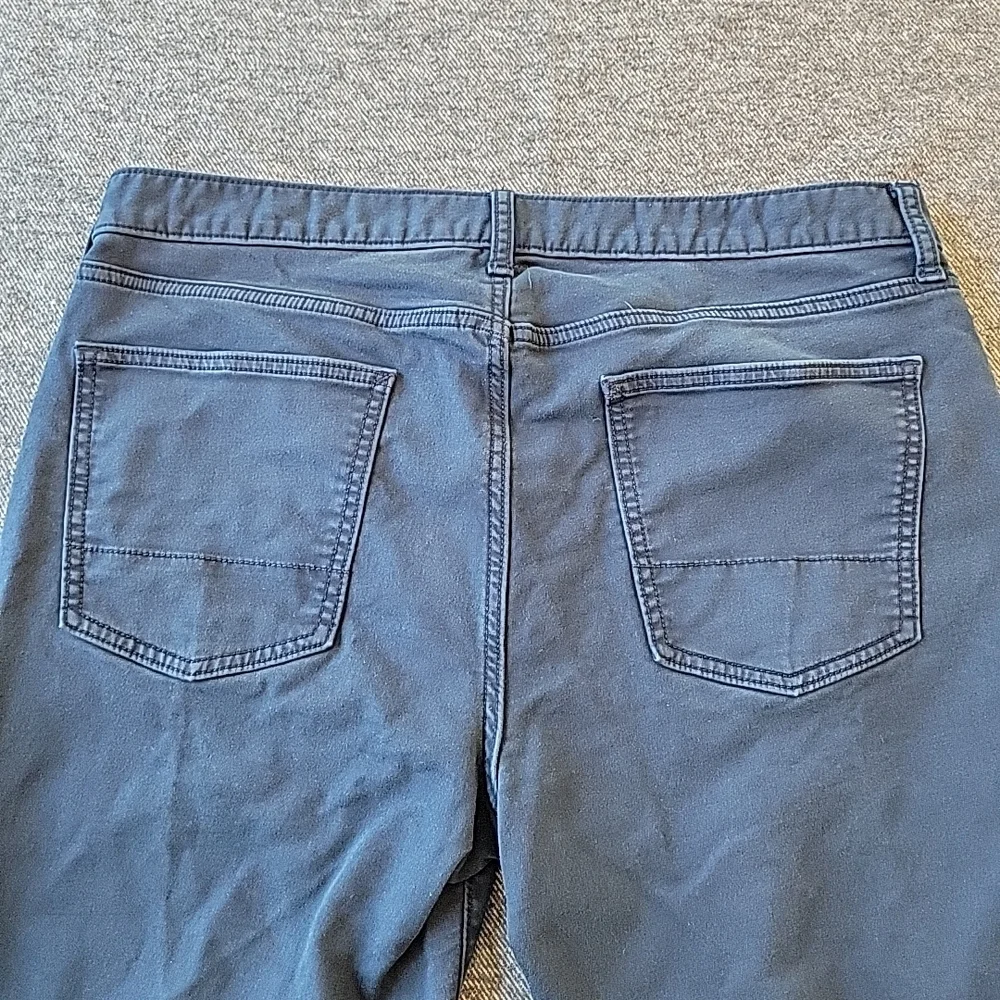 Banana Republic relaxed fit