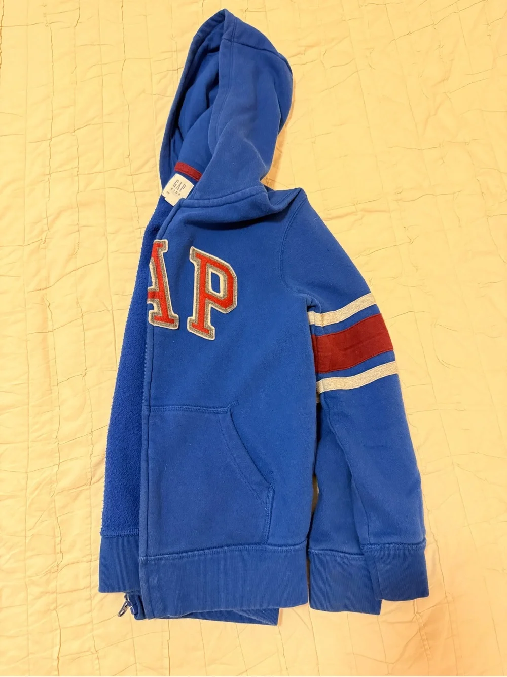 GAP classic zip