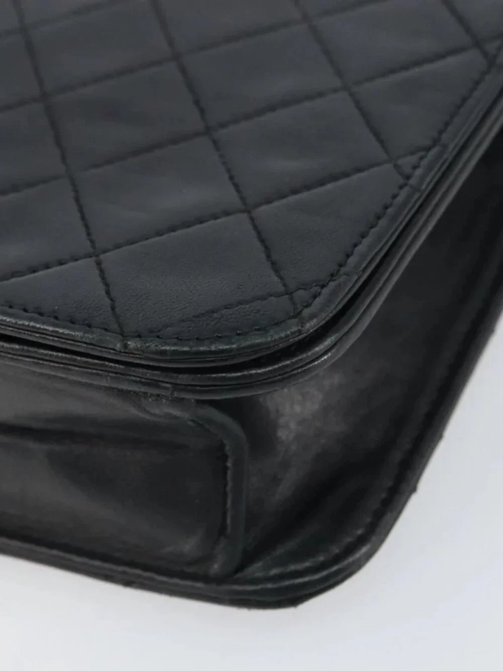 CHANEL brand	chanel color	black