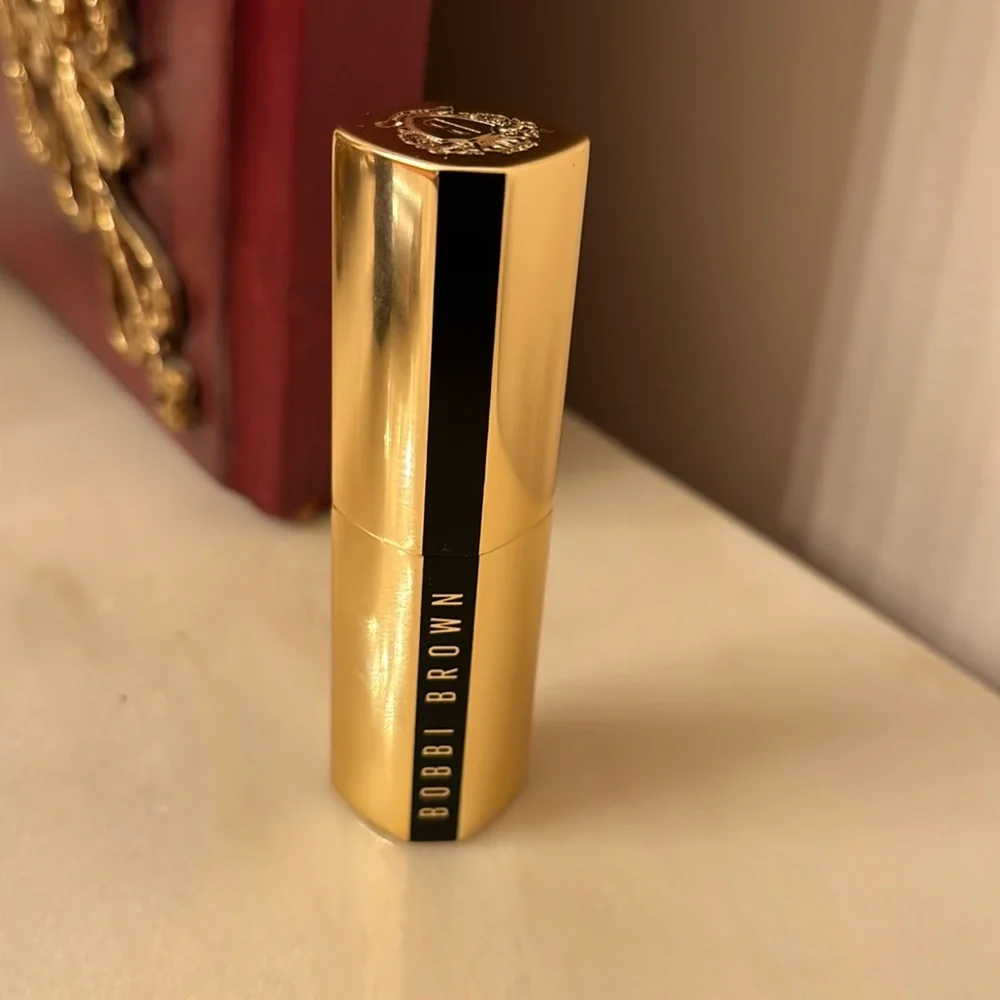 Bobbi Brown brand new