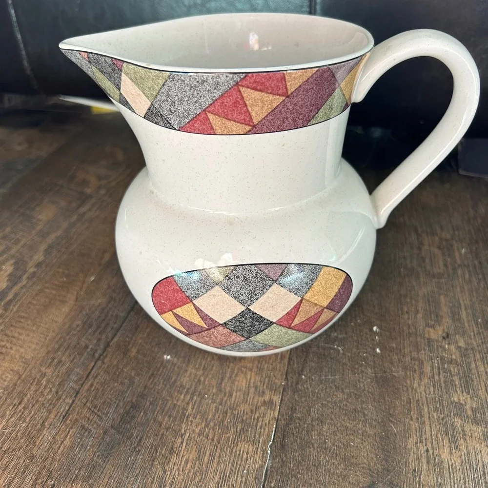 Studio Nova Palm Desert‎ Pitcher Nancy Green Y2216 Geometric Ceramic Stoneware