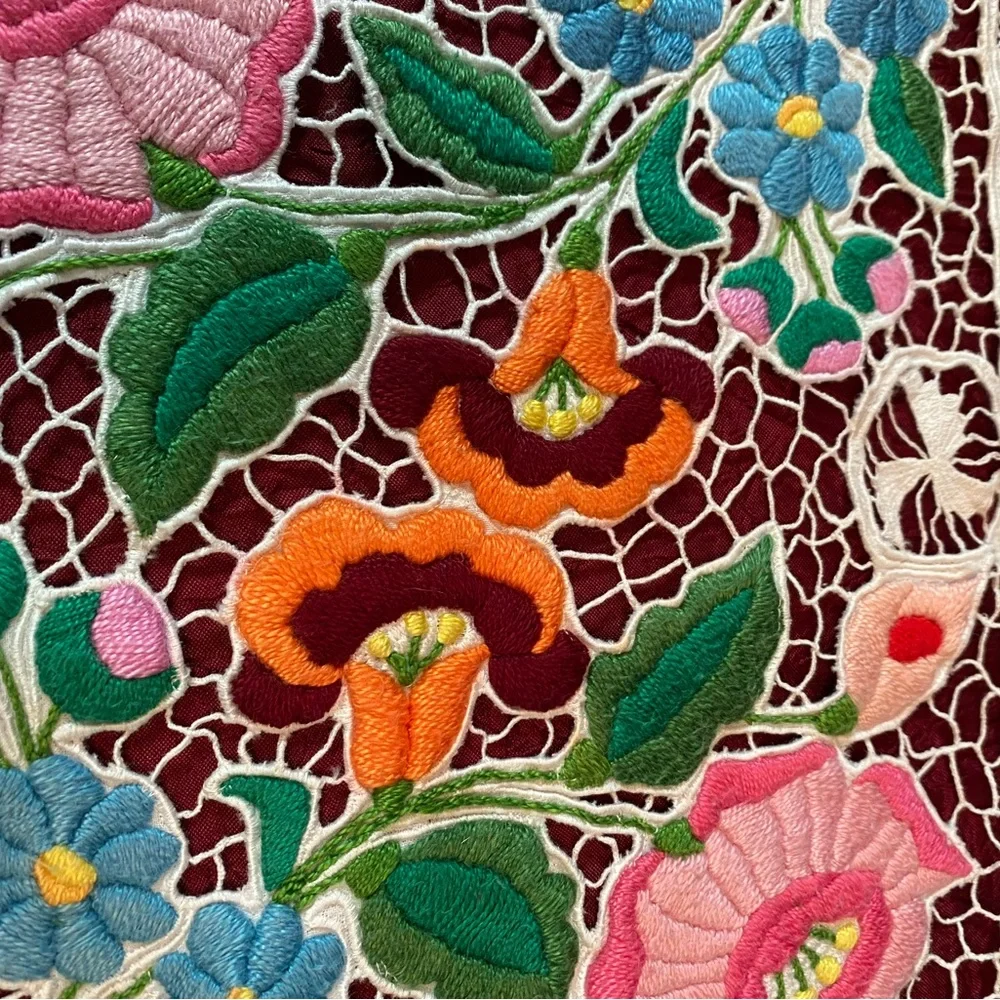 RARE FIND! Elaborately embroidered Kalocsa, Hungary Vintage Table Set