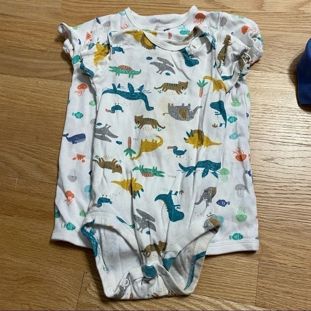 Carters 18 mos
