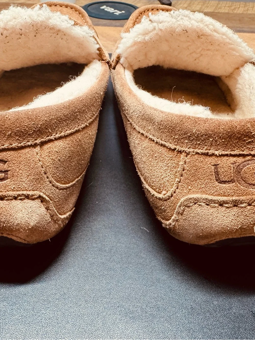 UGG Ascot Men’s Chestnut Slipper/Loafer