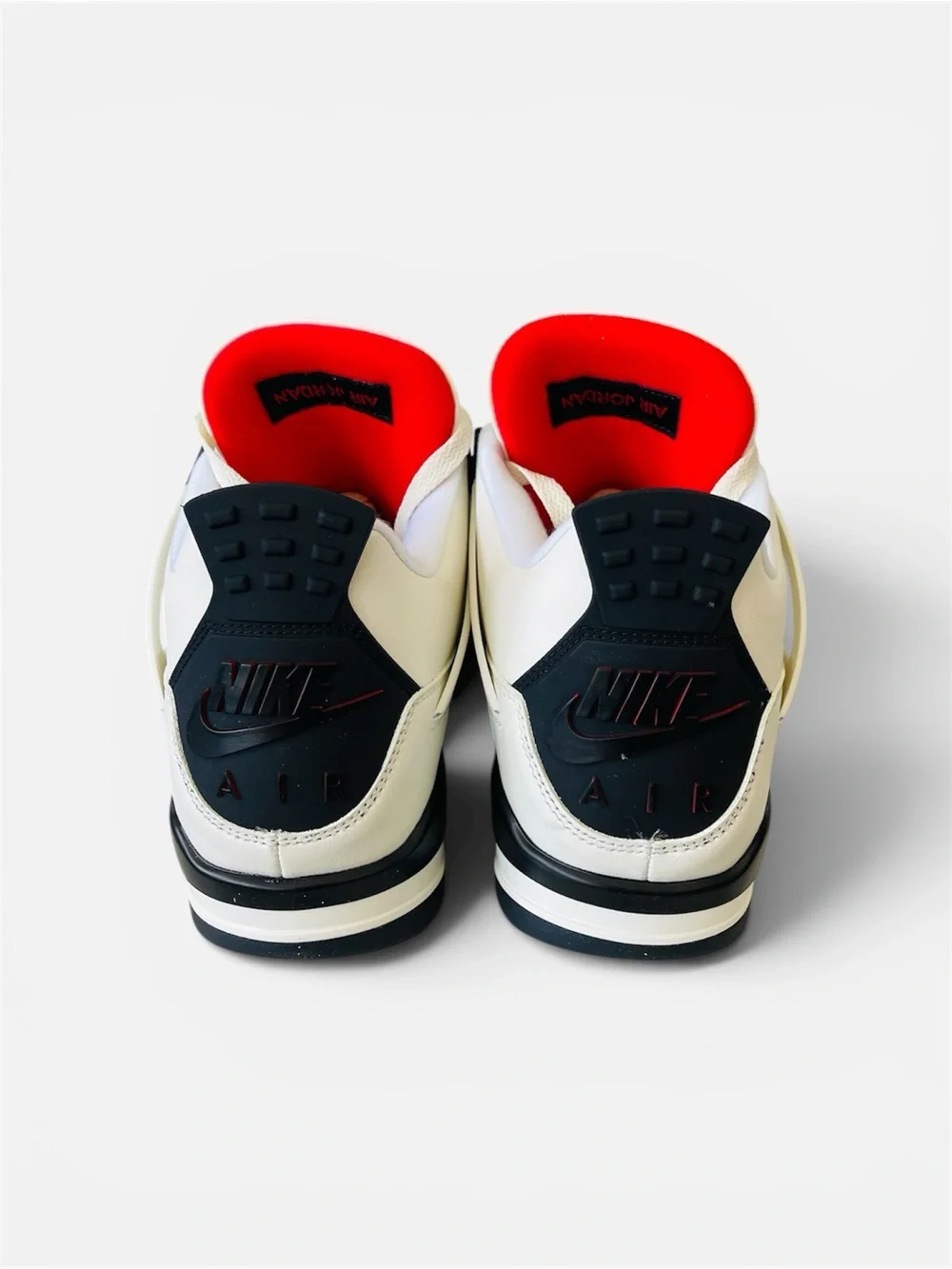 Jordan retro silhouette