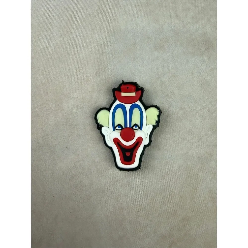 Vintage clown magnet