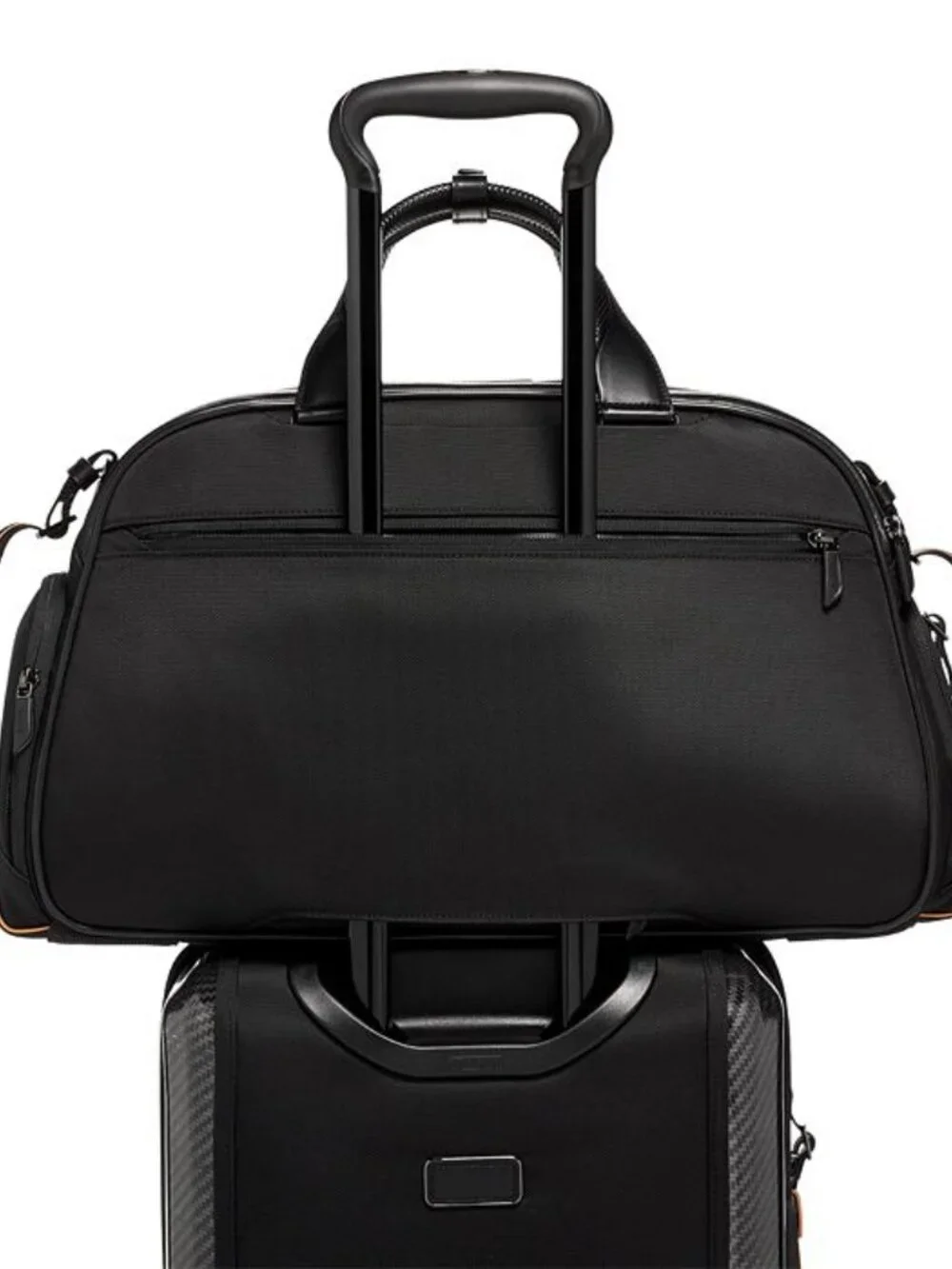 Tumi pocket magnetic