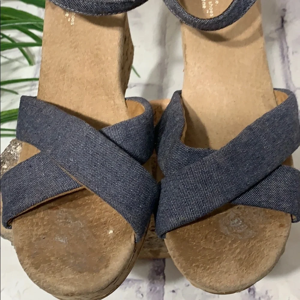 Toms Wedges Sienna Chambray Denim Ankle Strap Cork Sandals