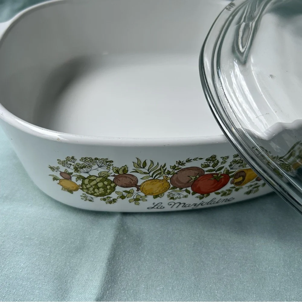 Corningware “le persil