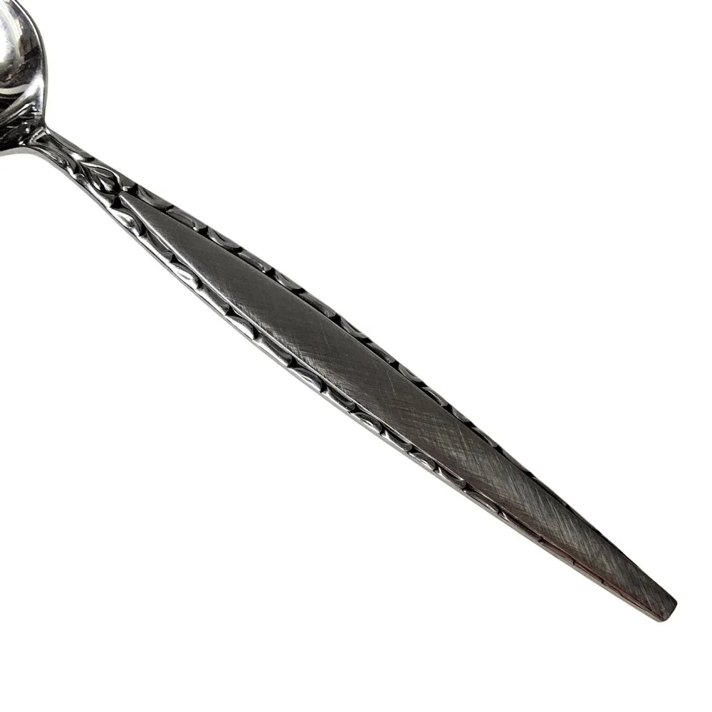 Oneida type slotted