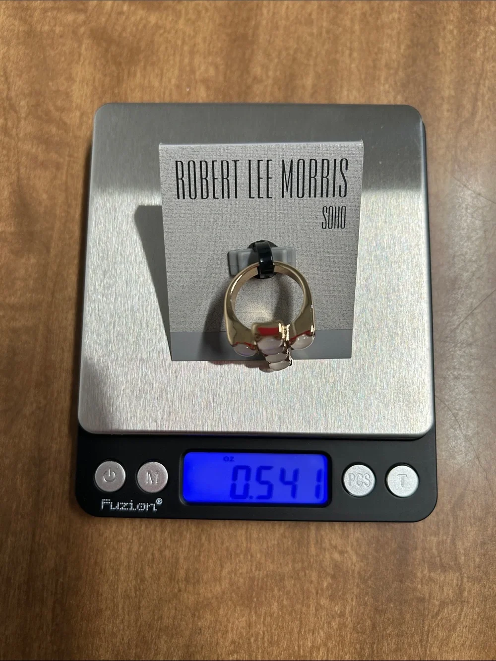 Robert Lee Morris nwt striking