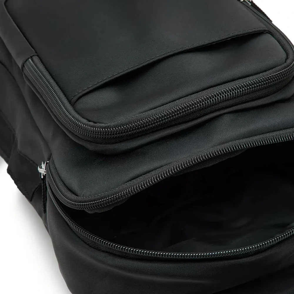 DSW sleek black