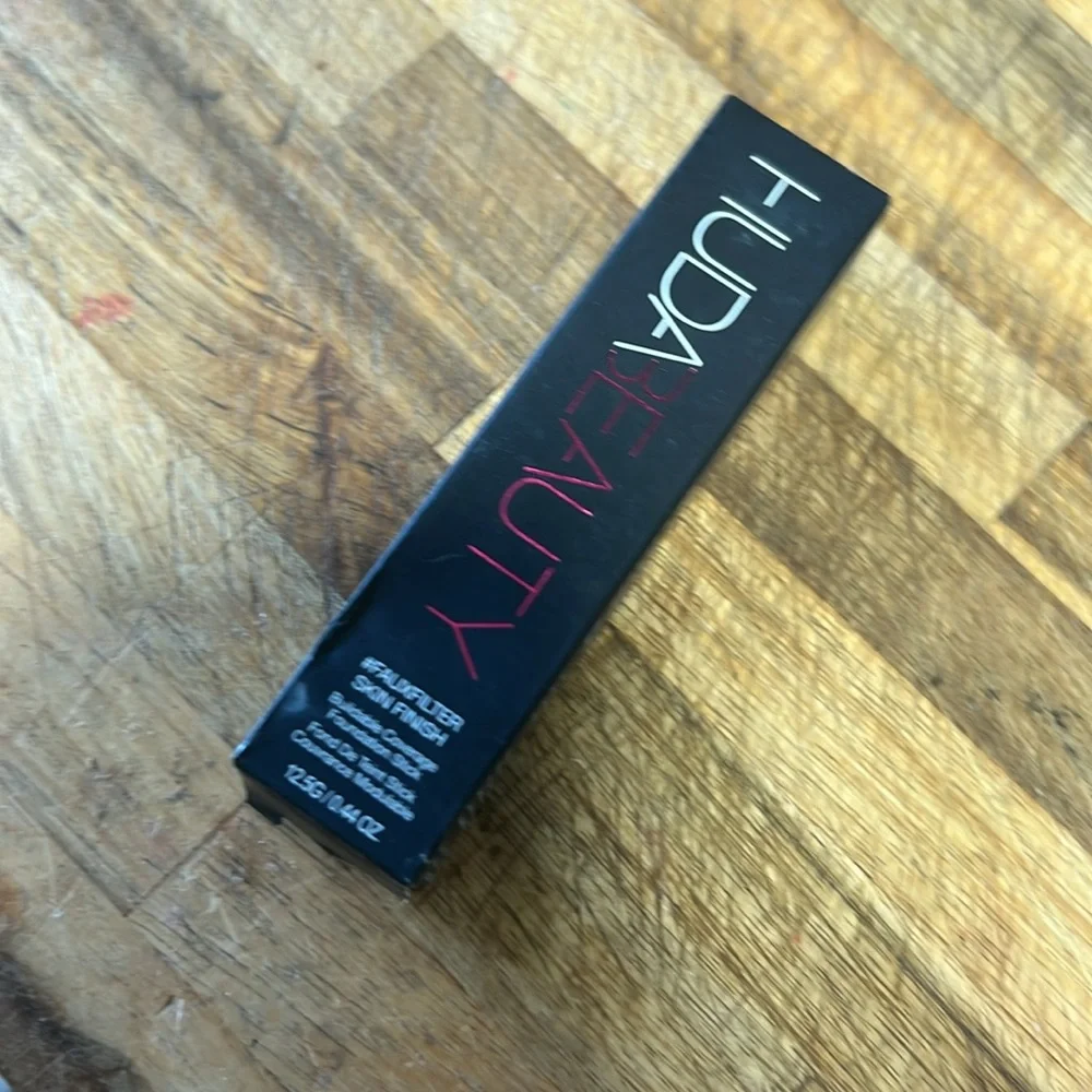 HUDA BEAUTY this huda