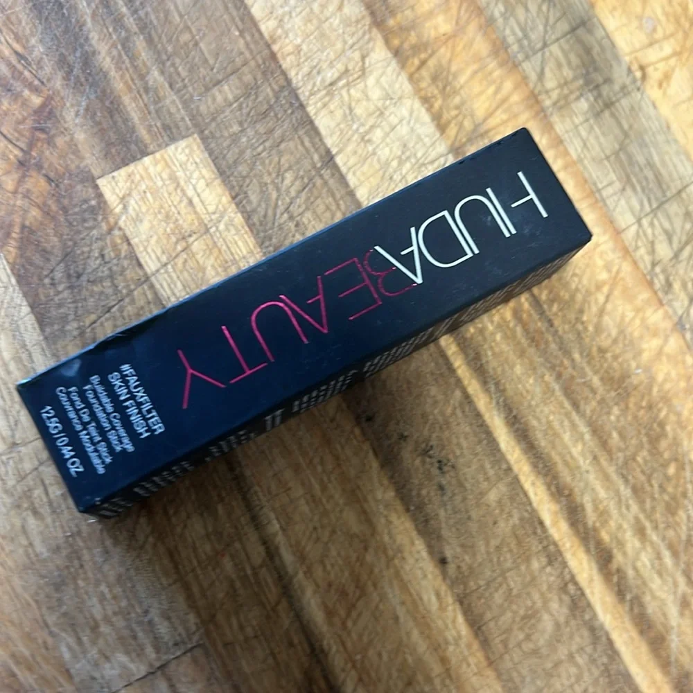 HUDA BEAUTY this huda