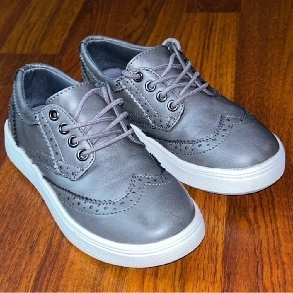 Steve Madden BGamma Youth Gray Leather Oxfords Size 1