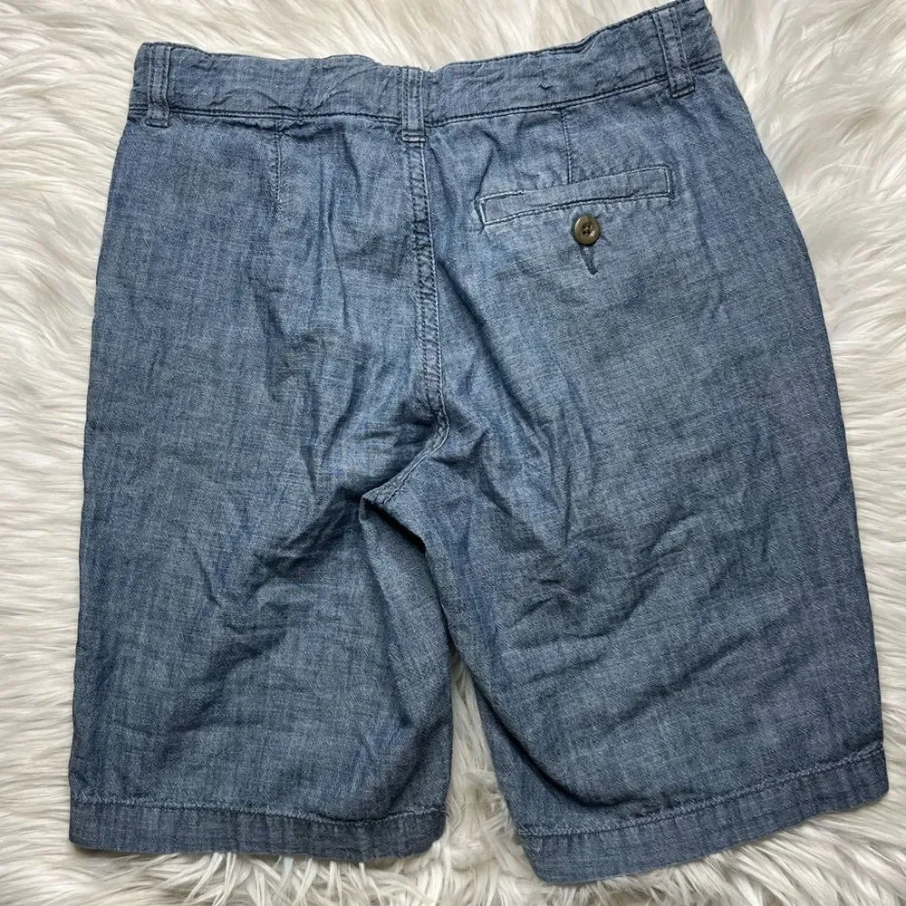 Old Navy material 100%