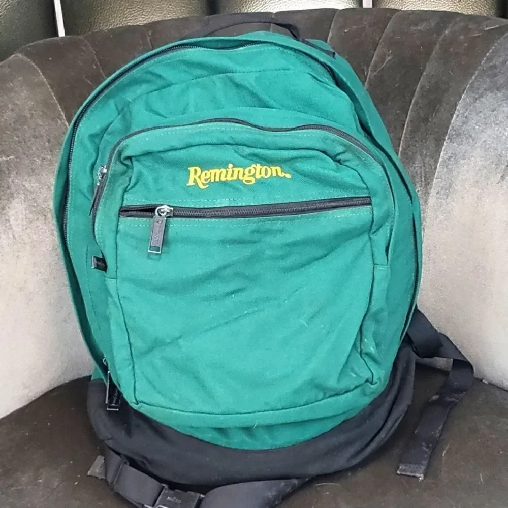 Remington nylon zippered