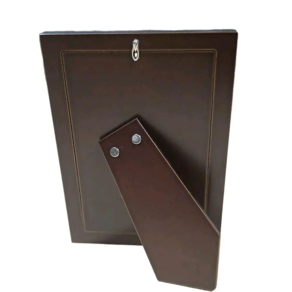 Beltrami picture frame