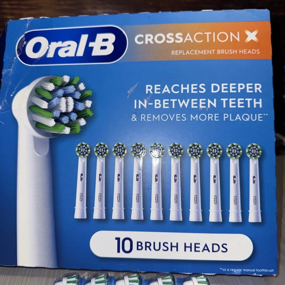 NEW Oral B Replacement Brush Heads Crossaction X 10 Pack Open Box